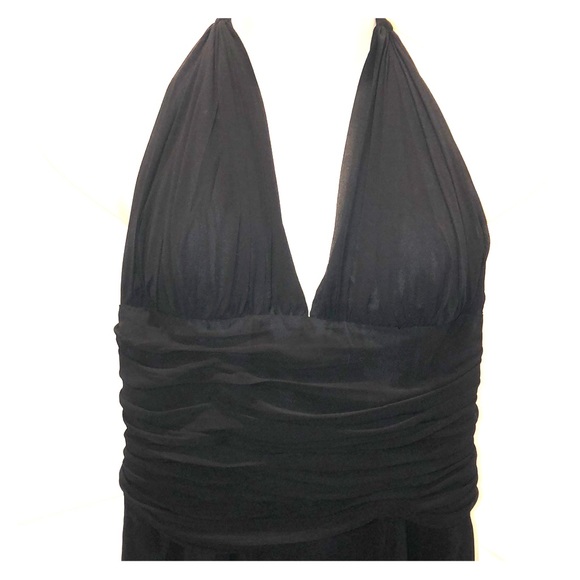 🎉LITTLE BLACK DRESS 🥂 - Picture 2 of 4